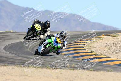 media/Apr-06-2024-CVMA (Sat) [[e845d64083]]/Race 10 Amateur Supersport Middleweight/